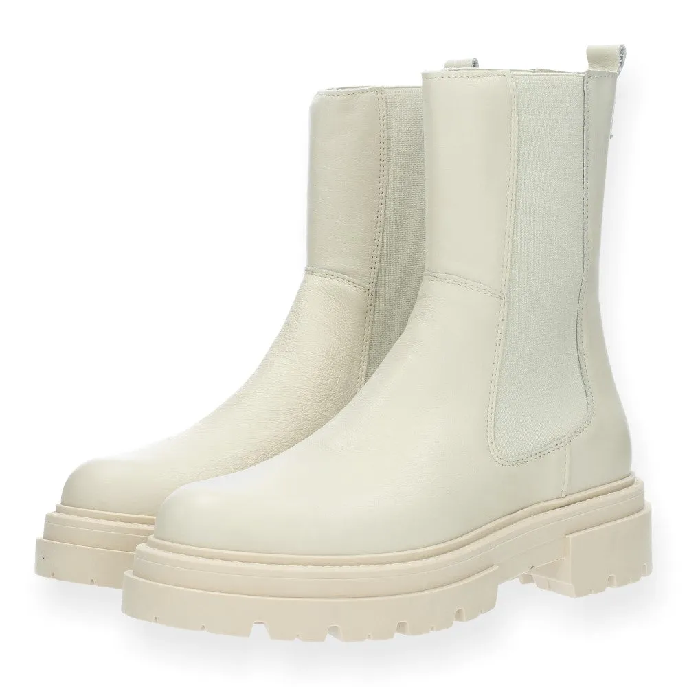 Lichtbeige beatle boots