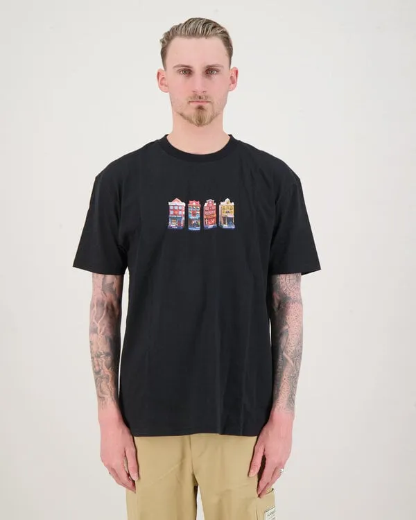SOUVENIER TSHIRT ZWART